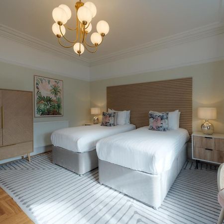 Florence House Boutique Hotel And Restaurant Портсмът Екстериор снимка