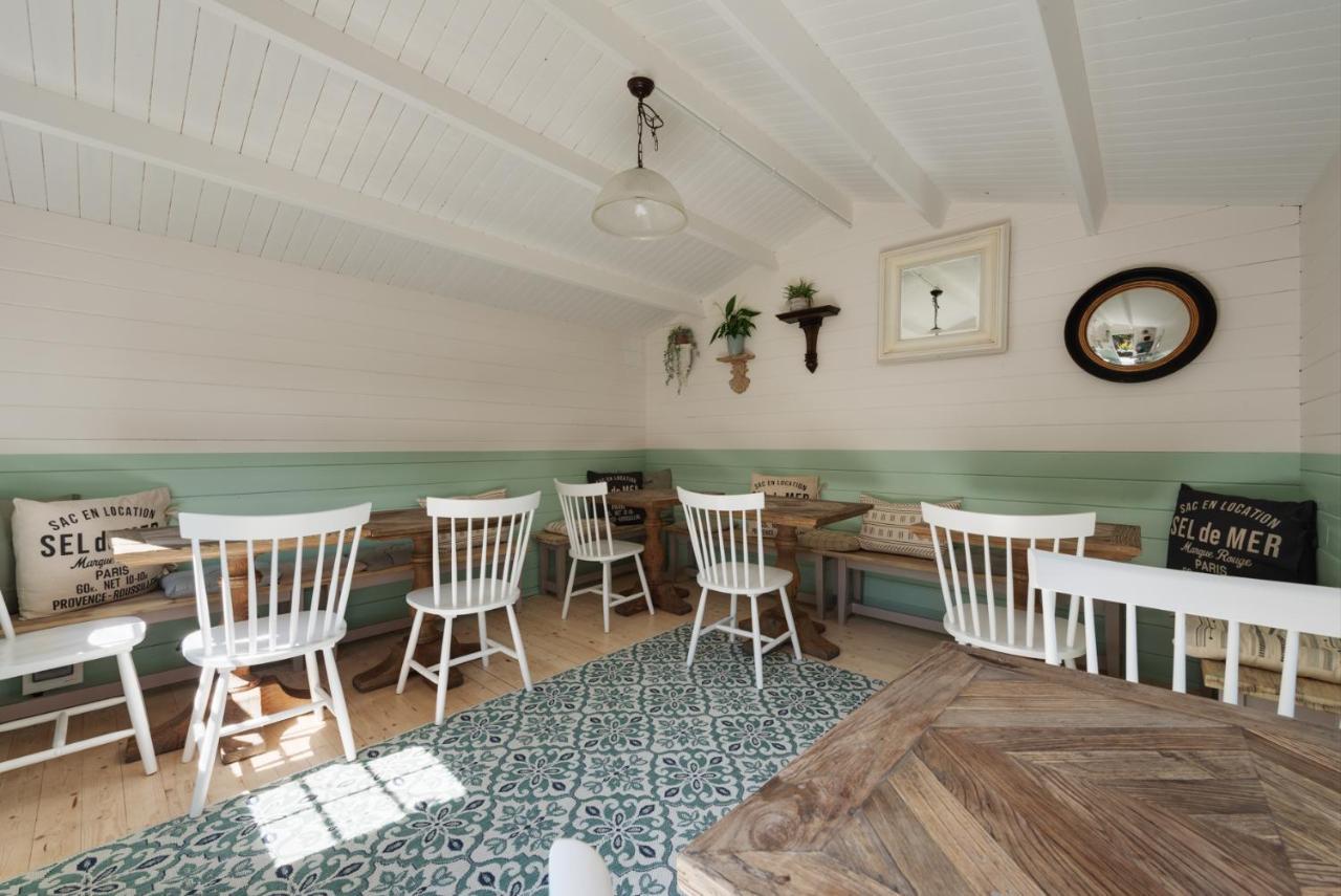 Florence House Boutique Hotel And Restaurant Портсмът Екстериор снимка