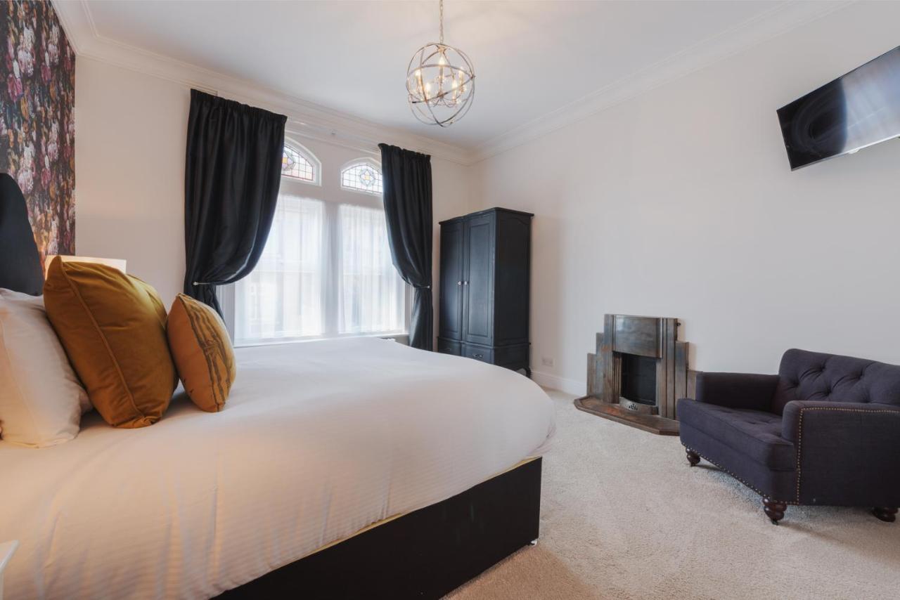 Florence House Boutique Hotel And Restaurant Портсмът Екстериор снимка
