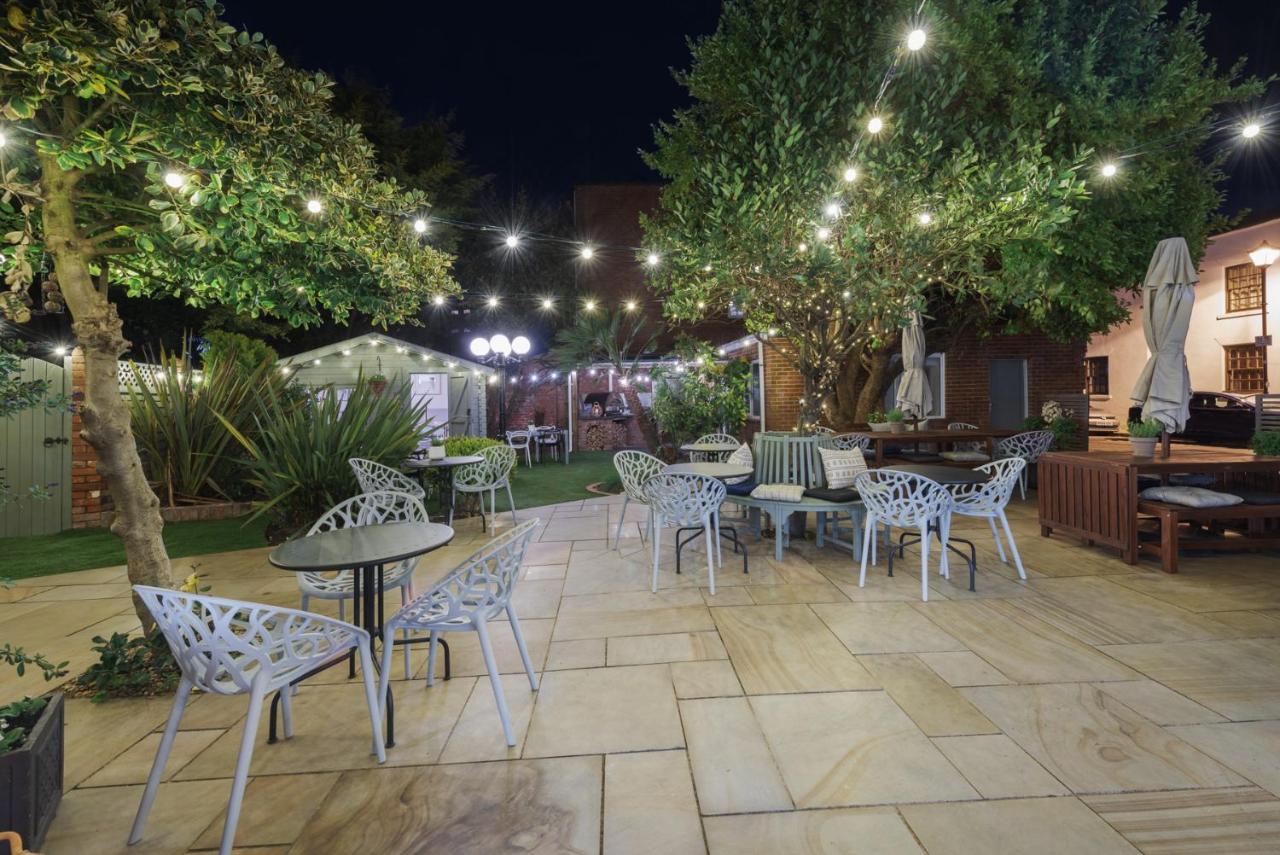 Florence House Boutique Hotel And Restaurant Портсмът Екстериор снимка