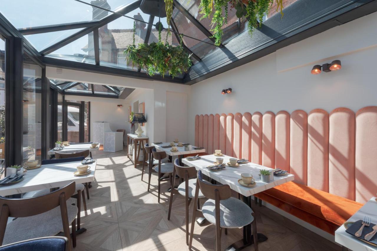 Florence House Boutique Hotel And Restaurant Портсмът Екстериор снимка