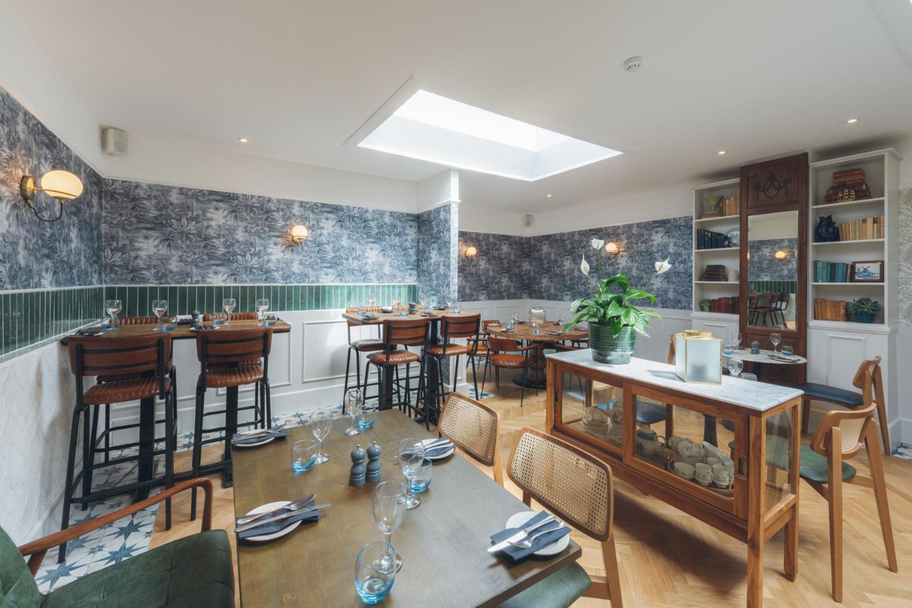 Florence House Boutique Hotel And Restaurant Портсмът Екстериор снимка